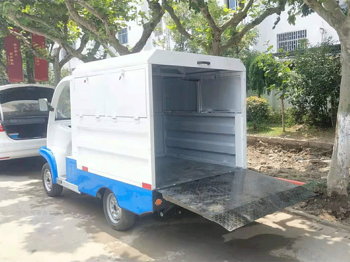 垃圾分类转运车.gif 垃圾分类转运车.gif