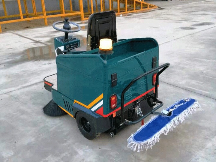 电瓶扫地车.jpg 电瓶扫地车.jpg