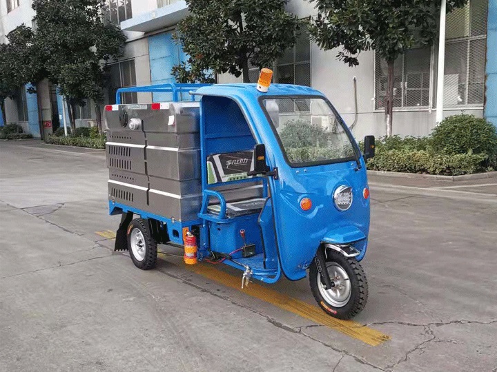 小型高压清洗车.jpg 小型高压清洗车.jpg