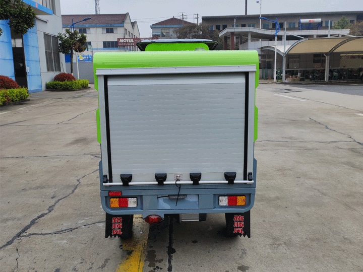 上牌三轮冲洗车 上牌三轮冲洗车